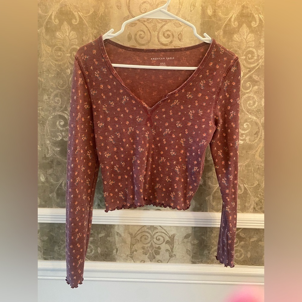 American Eagle Outfitters Women's Long Sleeve Top - Maroon Floral - Picture 1 of 3